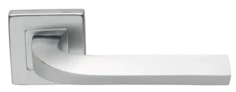 Ручка дверная TENDER S3 CSA раздельная на квадратной розетке, цвет матовый хром, латунь